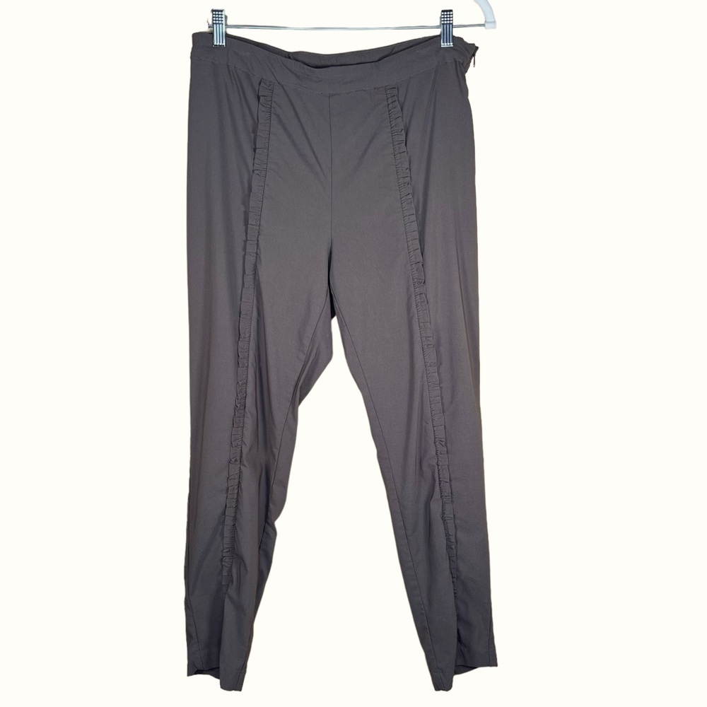 Soft Surroundings Women’s Rochelle Ruffle Ankle Pants Taupe Brown L